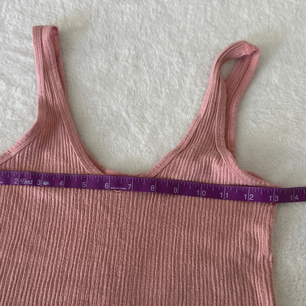 Pink Ribbed Knit Women's Top - Picture 3 of 4